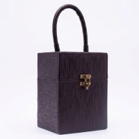 Manhattan Box (Maxi)